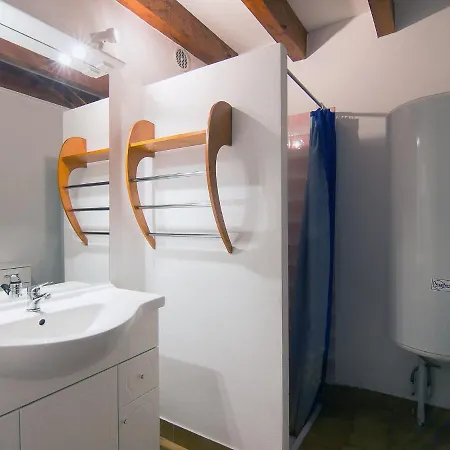 Hébergement de vacances Sicard-2 By Interhome